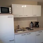 Appartamento Fiore Gaestezimmer *