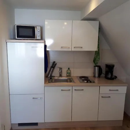 Fiore Gaestezimmer Apartment Esselbach