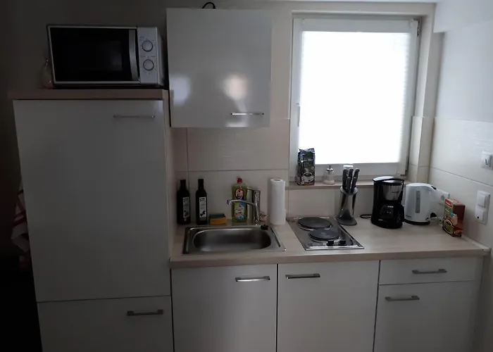 Fiore Gaestezimmer Daire *